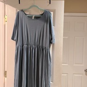 Zénana Outfitters 3X gray-blue soft knit dress w/ pockets. NWOT